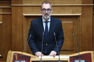 Κατσανιώτης για επιστολή των «5»: Δεν αμφισβητούμε το επιτελικό κράτος - Να βρούμε τρόπο, ώστε οι διαφωνούντες βουλευτές να μην χαρακτηρίζονται «αντάρτες»