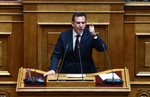 Δουδωνής «αδειάζει» Γεωργιάδη: «Η κρίση στη Μέση Ανατολή δεν είναι ποδοσφαιρικός αγώνας»