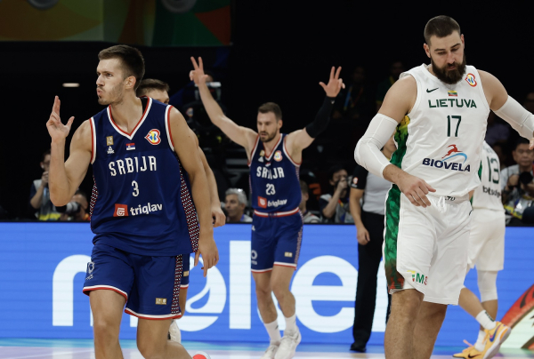 Mundobasket 2023: Η Σερβία «ισοπέδωσε» τη Λιθουανία και προκρίθηκε στα ημιτελικά