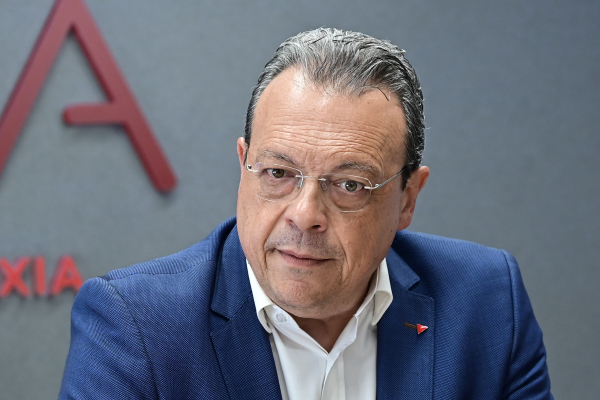 Και τώρα σειρά για ανεξαρτητοποίηση ο Σωκράτης Φάμελλος
