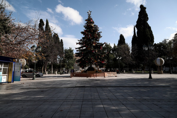 Κρούσματα σήμερα 3/1: Πού εντοπίζονται τα 390 νέα κρούσματα