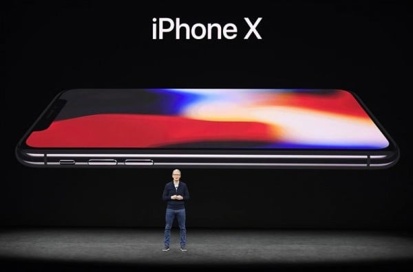 Πότε έρχονται στην Ελλάδα iPhone Χ και iPhone 8 - Πόσο θα στοιχίζουν