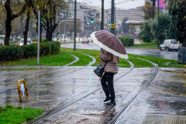 Έκτακτη επιδείνωση του καιρού σήμερα με βροχές και καταιγίδες- Τί καιρό θα έχει την 25η Μαρτίου