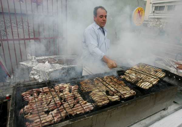 Πώς κάνουν «Τσικ-no-Πέμπτη» vegans και vegetarians;