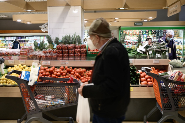 Επιταγή ακρίβειας αλλά... με μέτρο - Οι δηλώσεις Μητσοτάκη και το βασικό σενάριο του ΥΠΟΙΚ