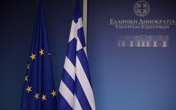 Το ΥΠΕΞ σε επαφή με την ΕΕ για την αναγκαστική προσγείωση αεροσκάφους στο Μινσκ