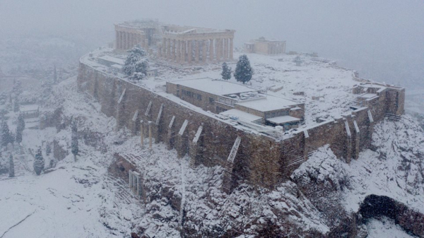 Νέα πρόγνωση για κακοκαιρία Μπάρμπαρα: Πότε θα πέσει ο μεγαλύτερος όγκος χιονιού στην Αττική