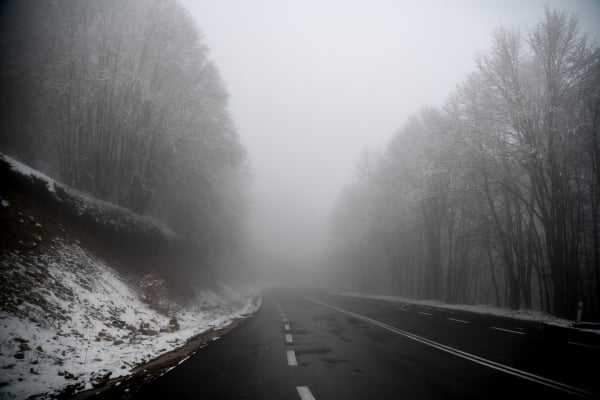 Καιρός: Επεσαν χιόνια (και βράχοι) στα Τρίκαλα - «Φούσκωσε» ο Πηνειός