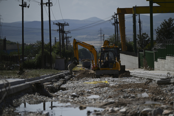 Επεκτείνεται έως και 12 μήνες η προστασία από κατασχέσεις και οφειλές των πληγέντων από θεομηνίες