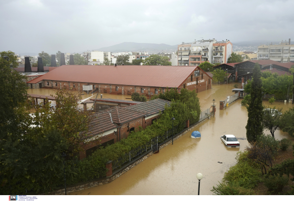 Νερό με το σταγονόμετρο στον Βόλο, «δεν είναι πόσιμο, καλύπτει μόνο βασικές ανάγκες»