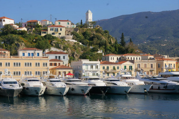 Επιστρέφει στον Πόρο το East Med Yacht Show